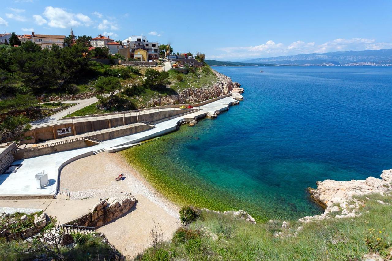 Apartments With A Parking Space Vrbnik, Krk - 429 מראה חיצוני תמונה